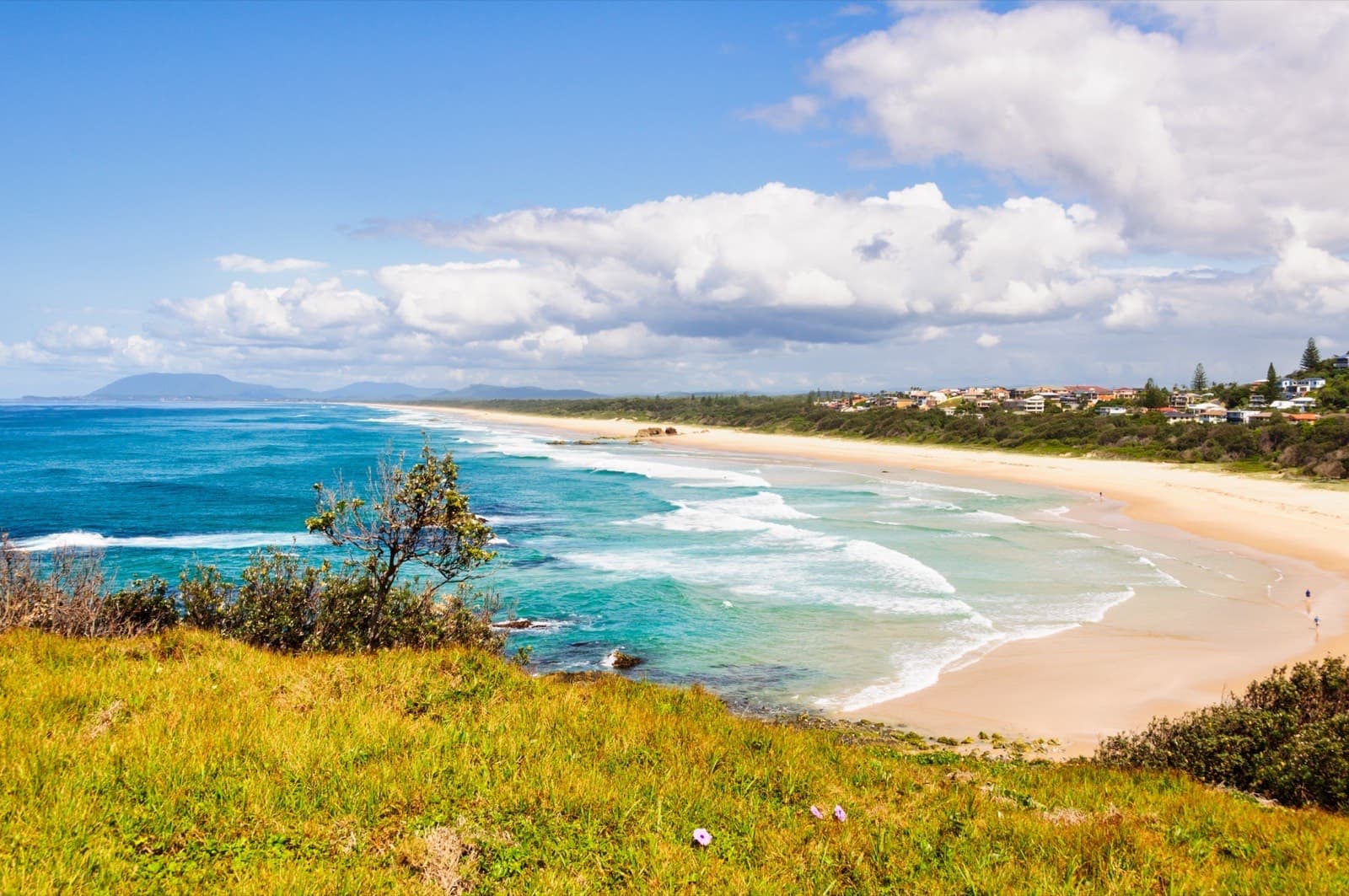 The coastal walk from Westport Park to Tacking Point Lighthouse, Port Macquarie