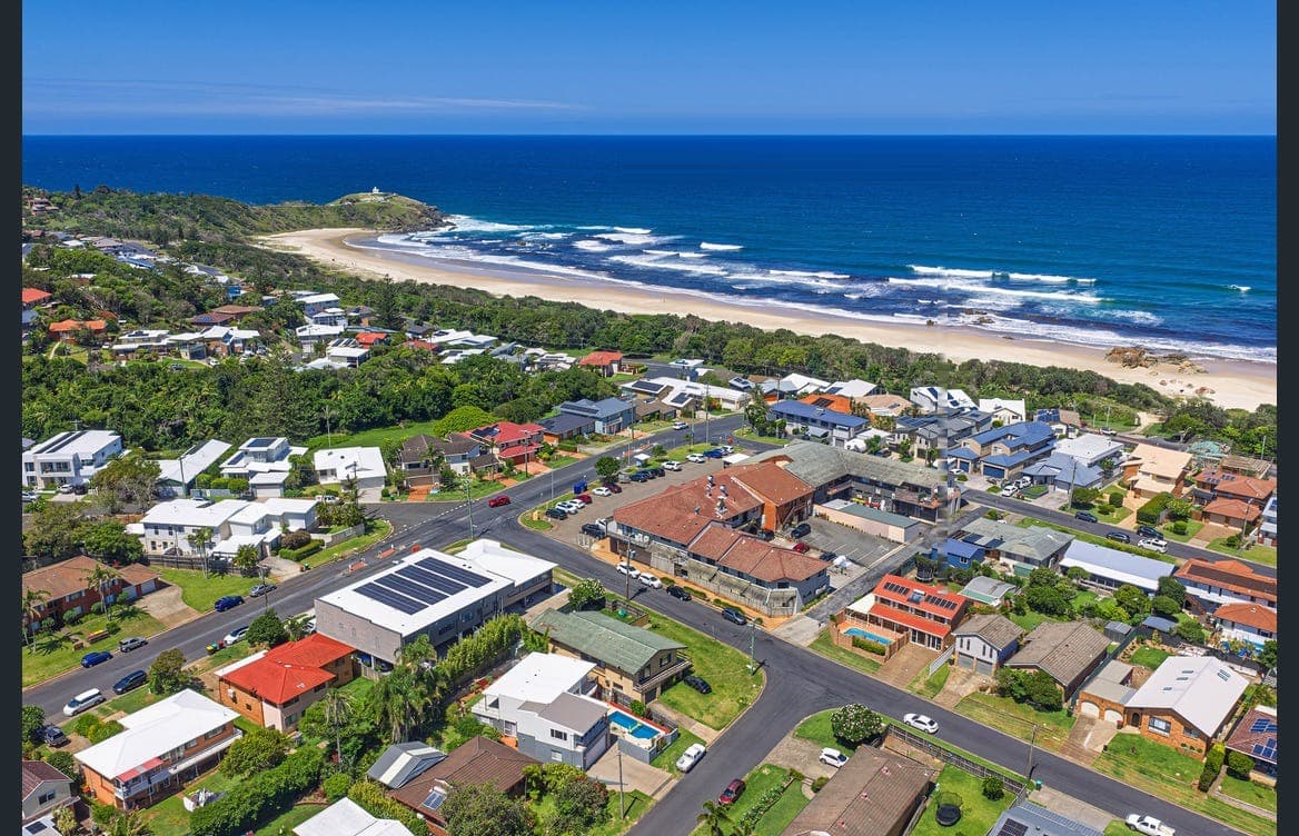 Coastal holiday home detail — Port Macquarie